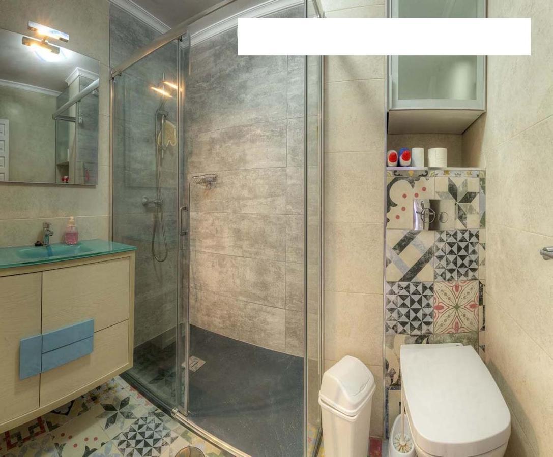 Precioso Apartamento Frontal Al Mar Nerja Eksteriør bilde