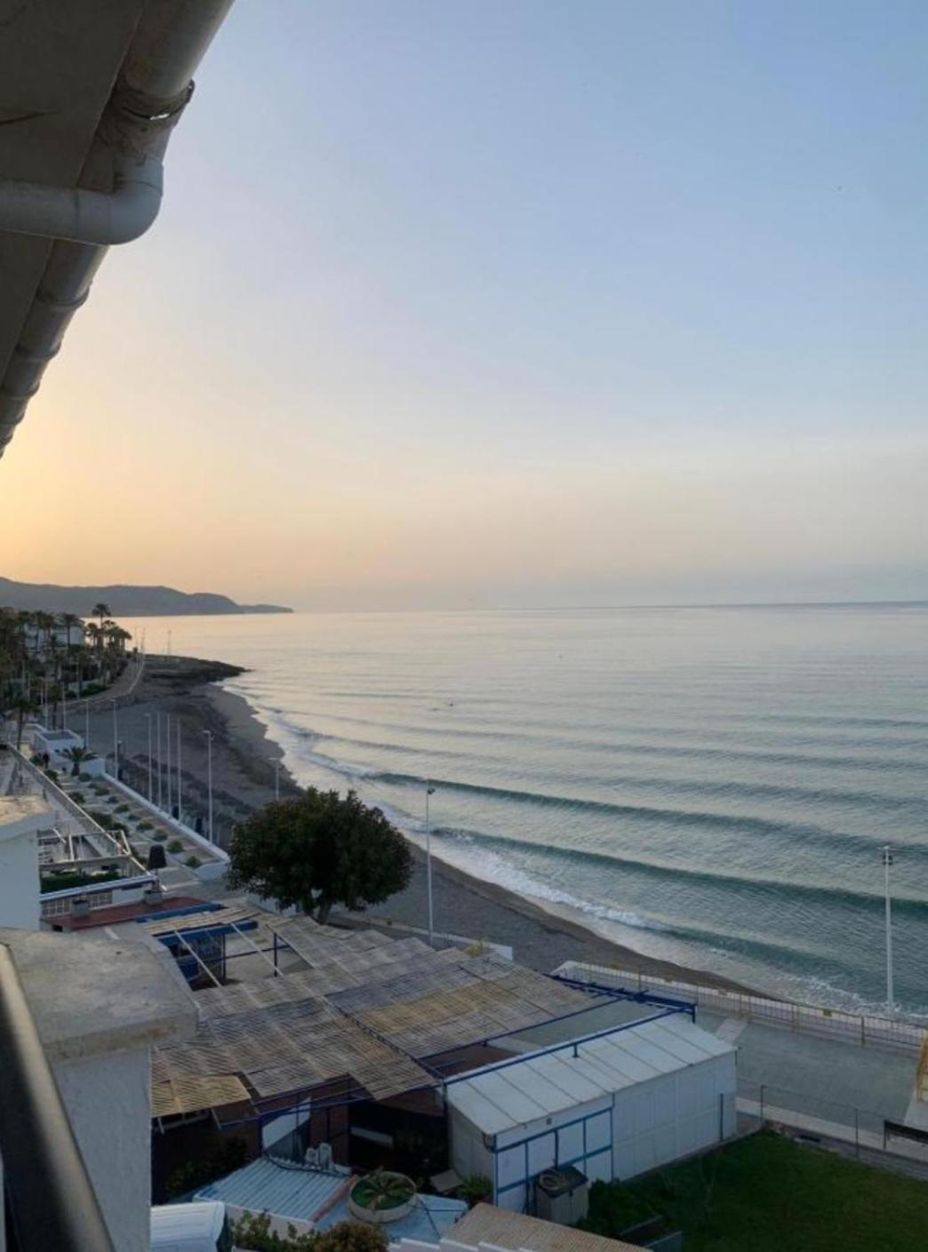 Precioso Apartamento Frontal Al Mar Nerja Eksteriør bilde